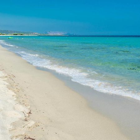 Graziosi Appartamenti A Budoni Con Aria Condizionata A Soli 300 Mt Dal Mare Екстериор снимка